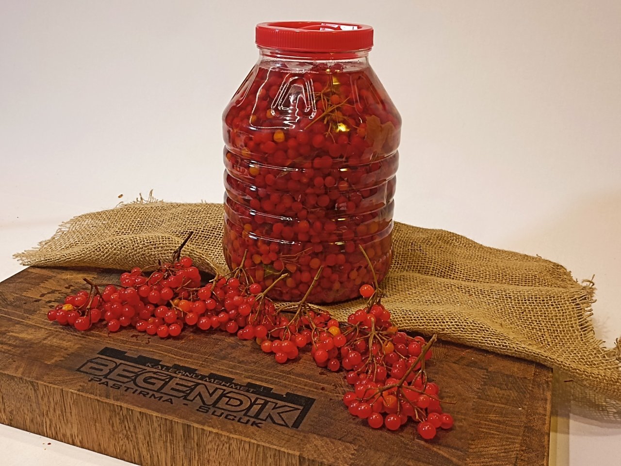 2025 Mahsülü Gilaburu Meyvesi 5 Lt